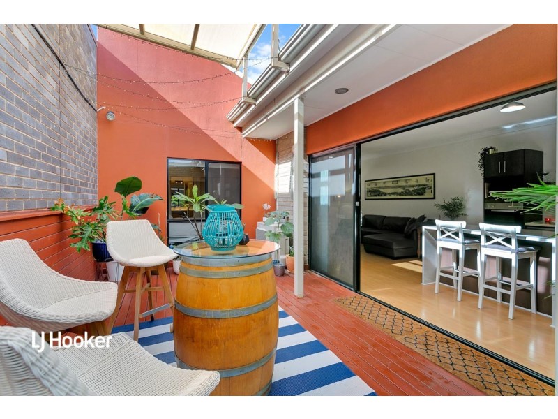 24 Ridley Street, Mawson Lakes SA 5095