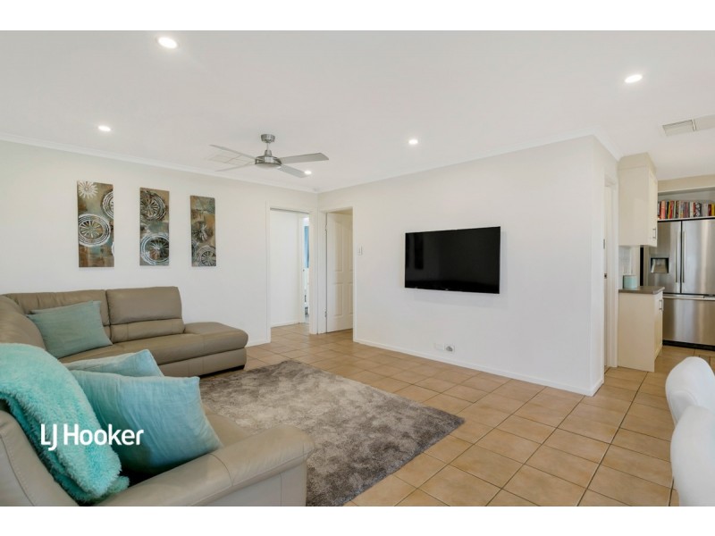 8 Bushmills Street, Greenwith SA 5125