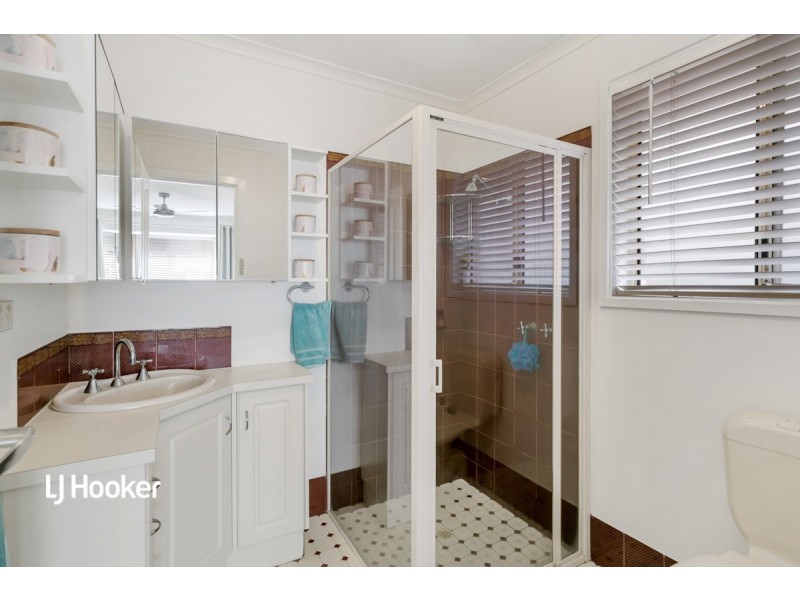 8 Bushmills Street, Greenwith SA 5125