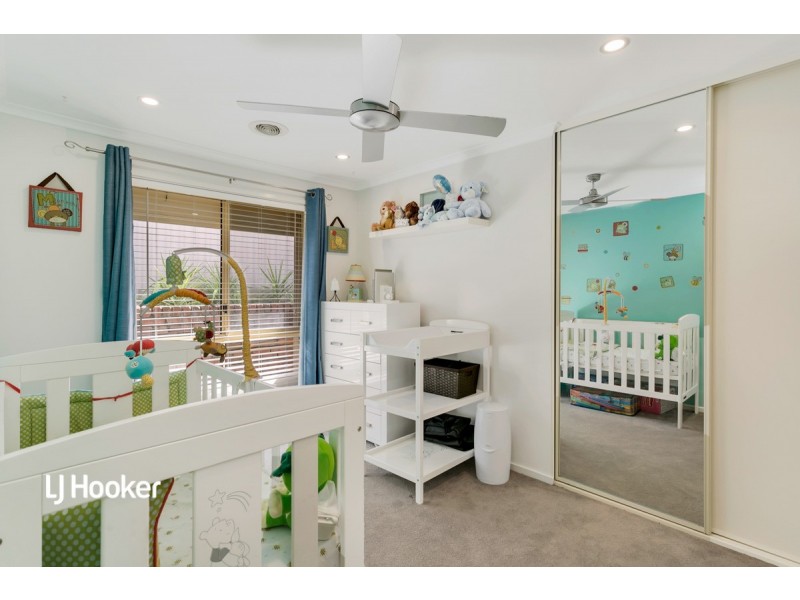 8 Bushmills Street, Greenwith SA 5125