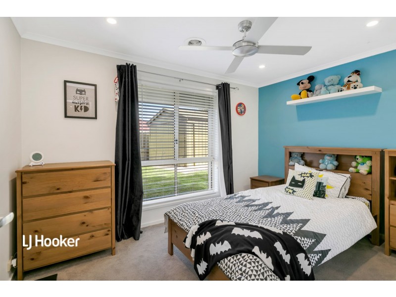 8 Bushmills Street, Greenwith SA 5125