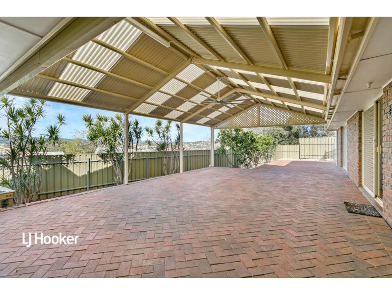 8 Bushmills Street, Greenwith SA 5125