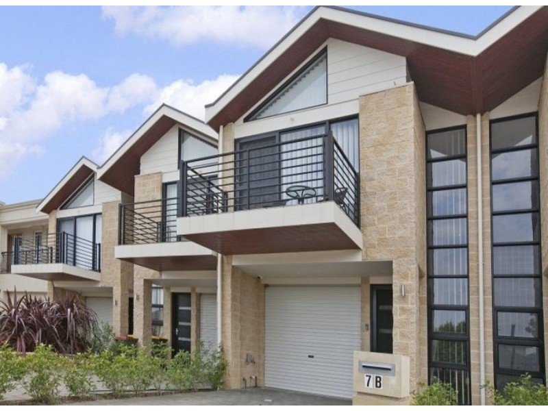 7B Lucia Place, Mawson Lakes SA 5095