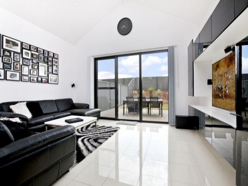 7B Lucia Place, Mawson Lakes SA 5095