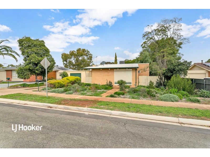 6 Burford Street, Elizabeth Downs SA 5113