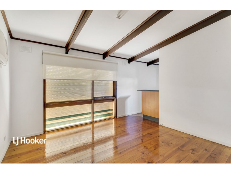 6 Burford Street, Elizabeth Downs SA 5113