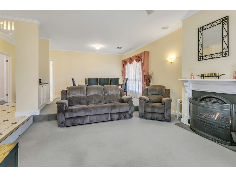 18 Anare Street, Greenwith SA 5125