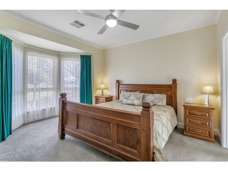 18 Anare Street, Greenwith SA 5125