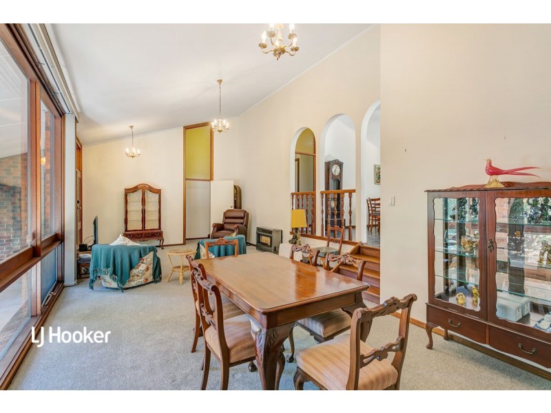 80 Currawong Crescent, Modbury Heights SA 5092