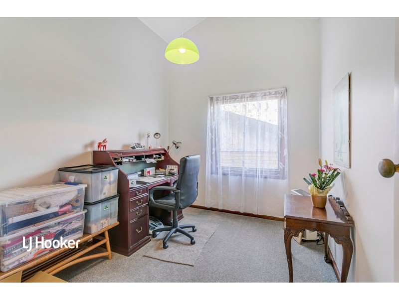 80 Currawong Crescent, Modbury Heights SA 5092