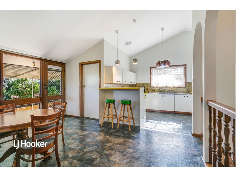 80 Currawong Crescent, Modbury Heights SA 5092