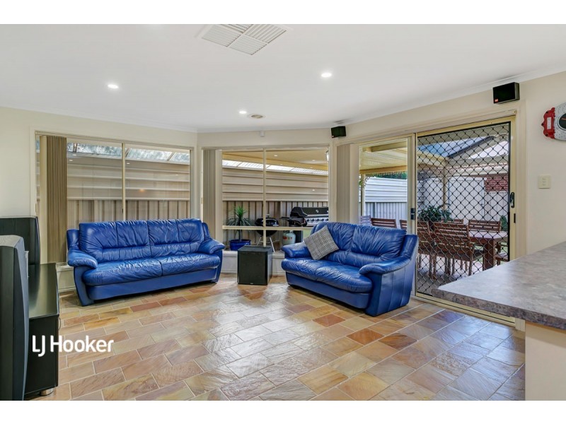 12 Crowhurst Street, Golden Grove SA 5125