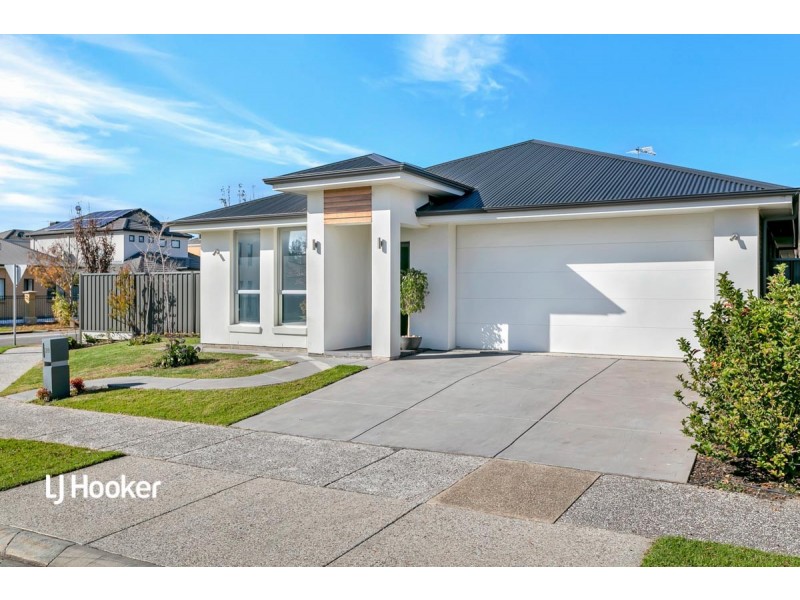 28 Shoalhaven Circuit, Mawson Lakes SA 5095