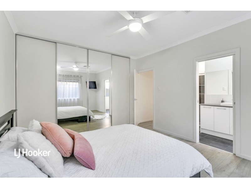 28 Shoalhaven Circuit, Mawson Lakes SA 5095