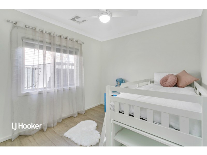 28 Shoalhaven Circuit, Mawson Lakes SA 5095