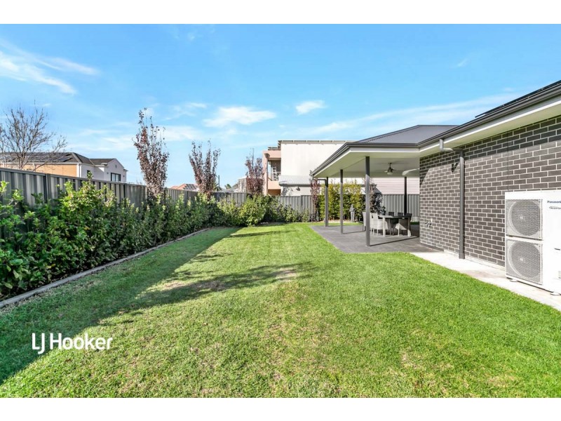28 Shoalhaven Circuit, Mawson Lakes SA 5095