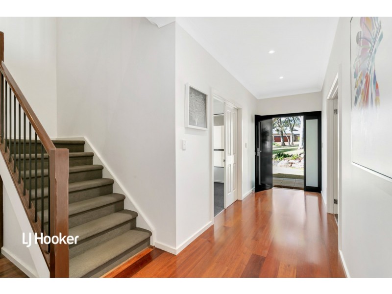 7 Bloomsbury Lane, Golden Grove SA 5125