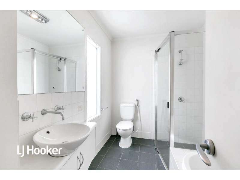 55 Shearwater Street, Mawson Lakes SA 5095