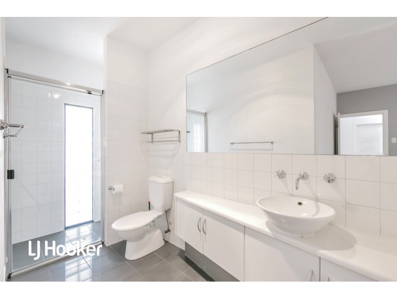 55 Shearwater Street, Mawson Lakes SA 5095