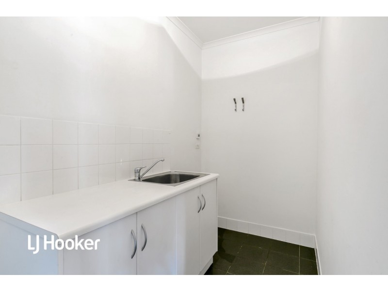 55 Shearwater Street, Mawson Lakes SA 5095