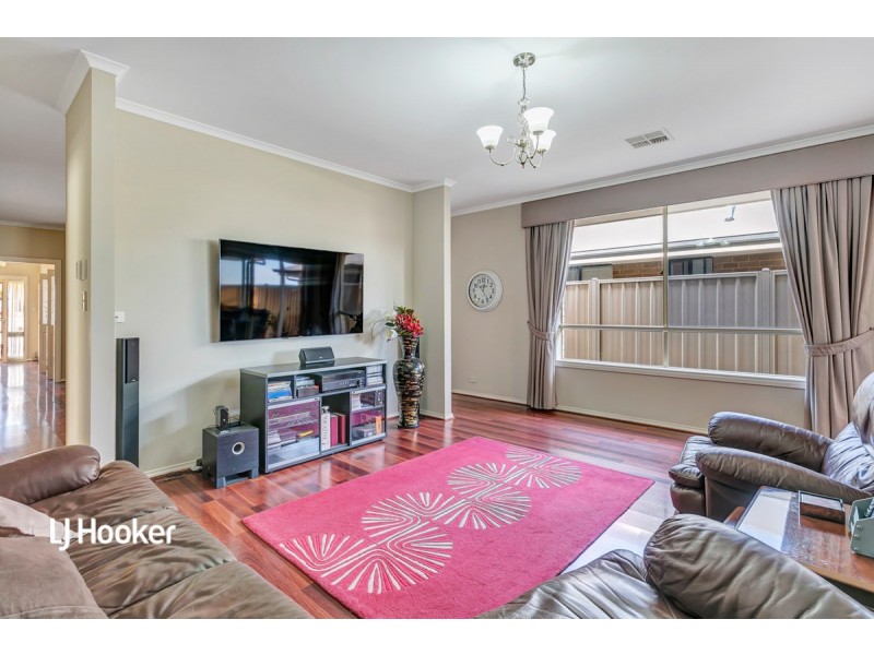 7 Ascot Circuit, Golden Grove SA 5125