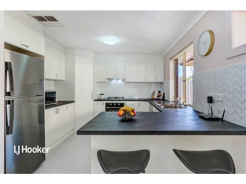 22 Coulson Court, Greenwith SA 5125