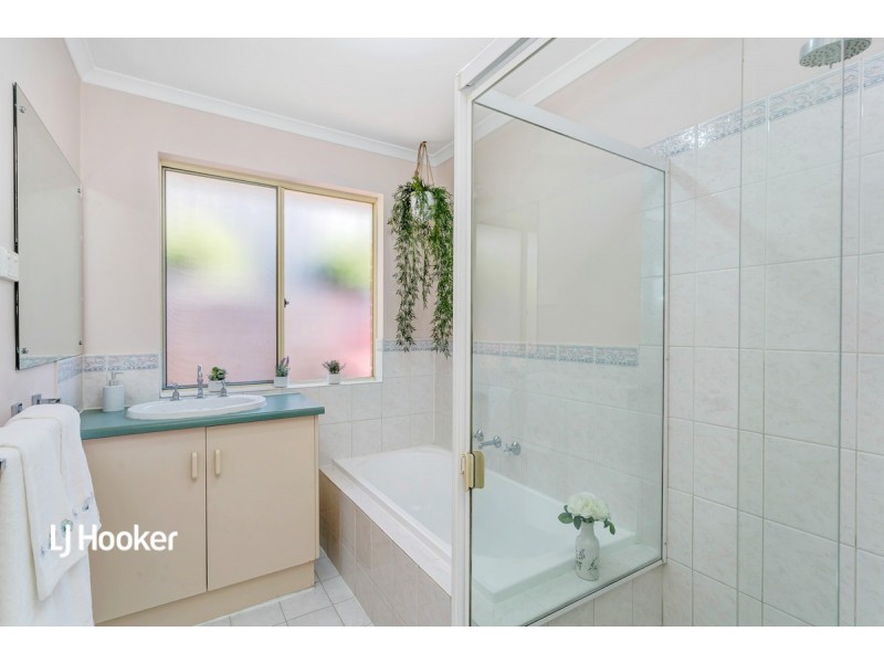 22 Coulson Court, Greenwith SA 5125