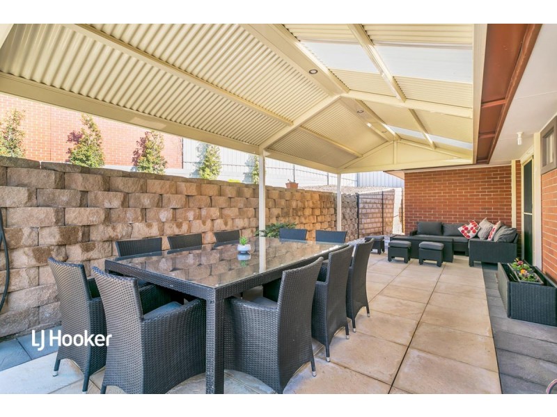 22 Coulson Court, Greenwith SA 5125