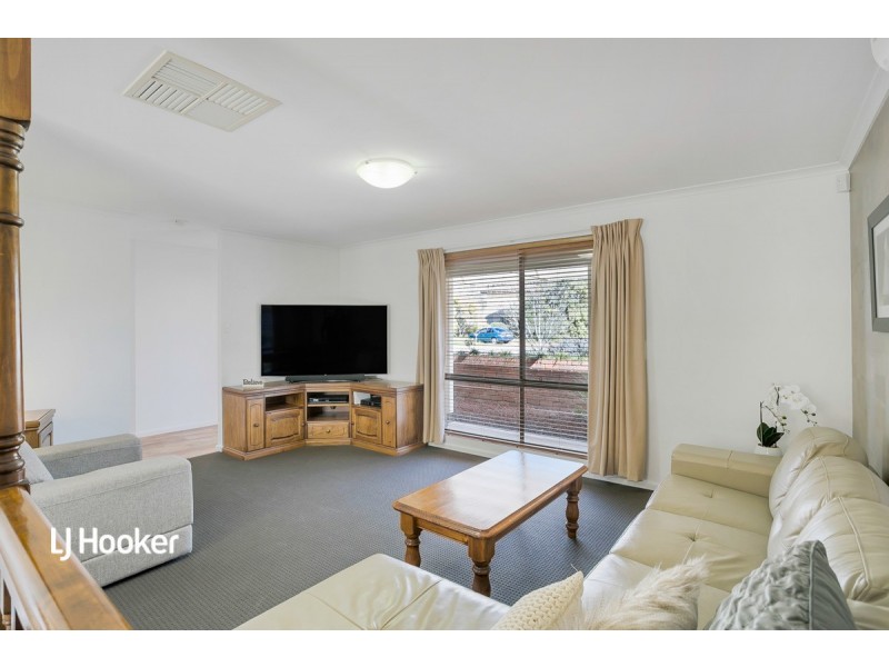 5 Border Court, Paralowie SA 5108