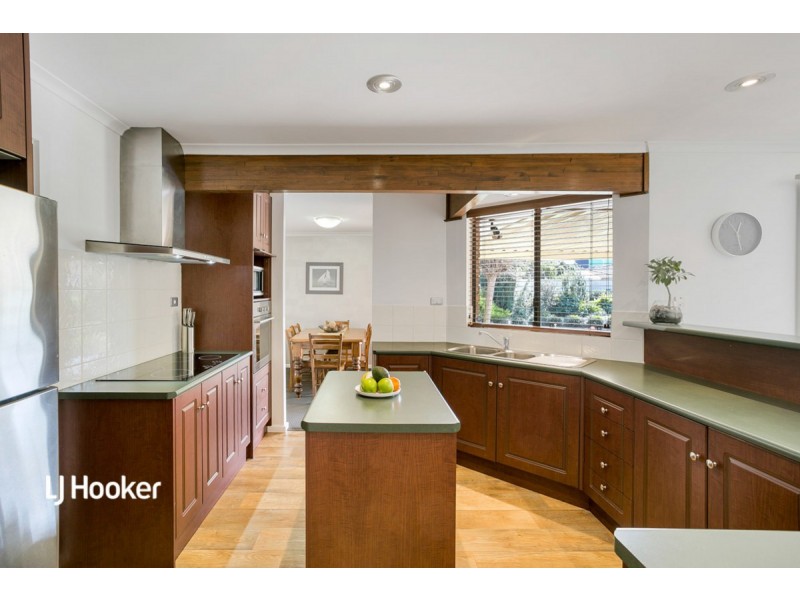 5 Border Court, Paralowie SA 5108