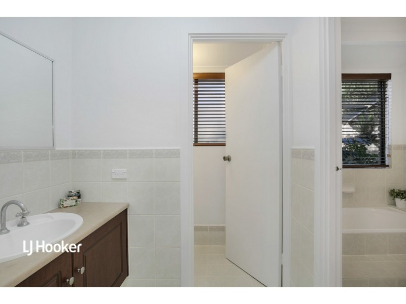 5 Border Court, Paralowie SA 5108