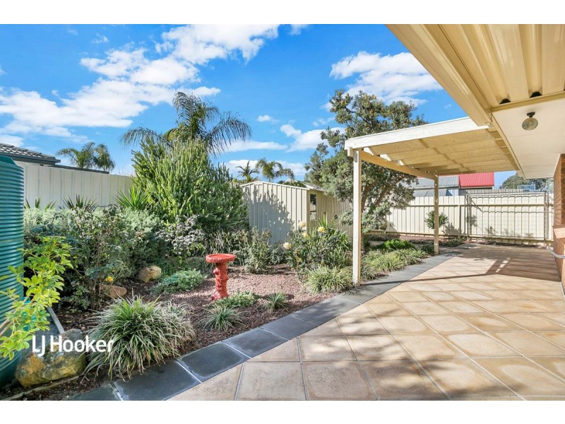 5 Border Court, Paralowie SA 5108