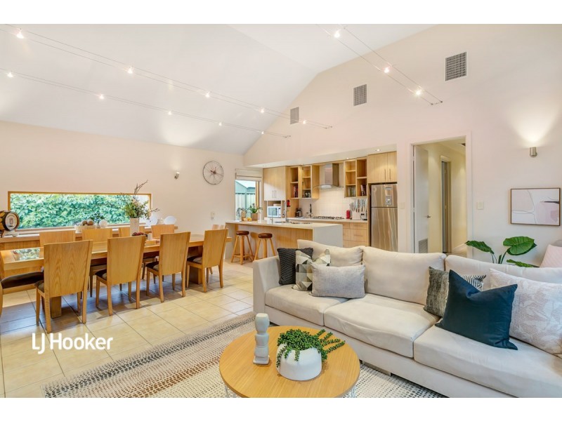 18 Stony Way, Mawson Lakes SA 5095