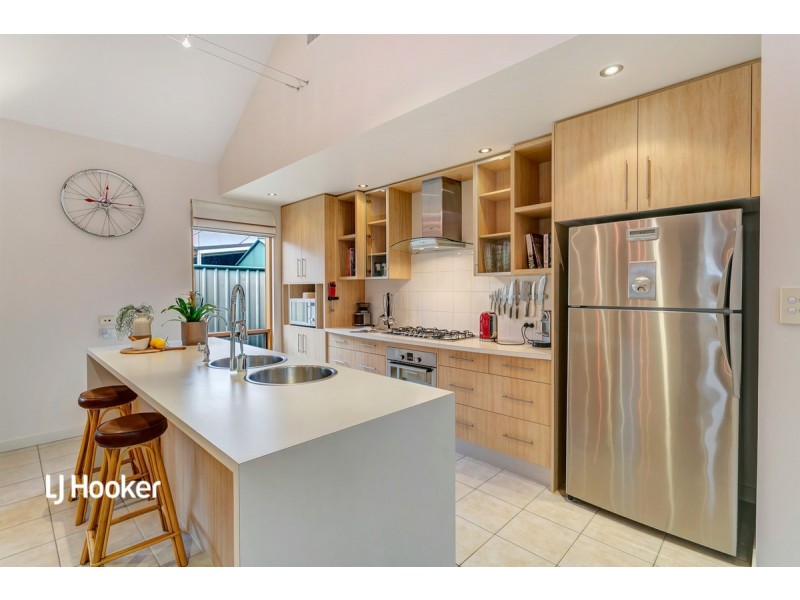 18 Stony Way, Mawson Lakes SA 5095