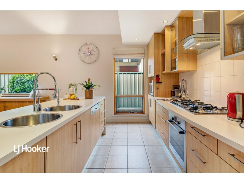 18 Stony Way, Mawson Lakes SA 5095