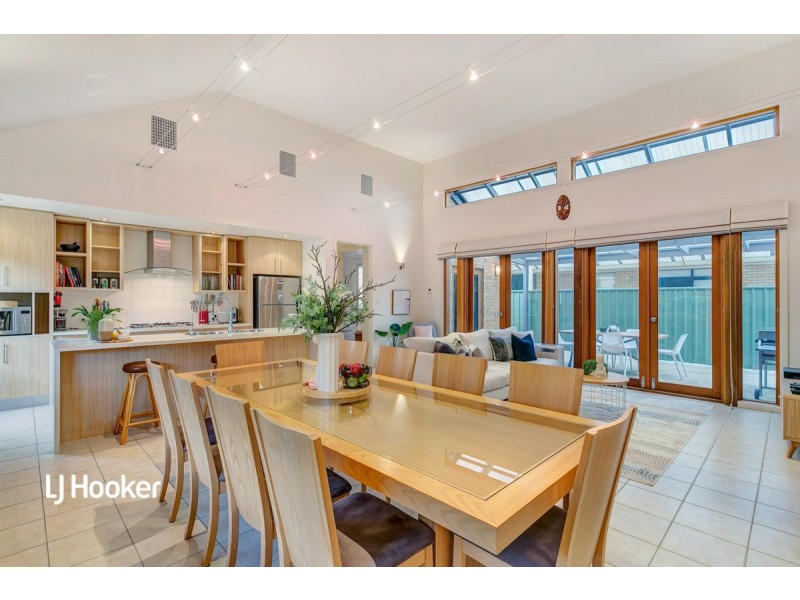 18 Stony Way, Mawson Lakes SA 5095