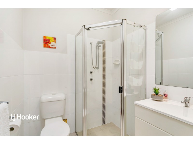 18 Mackenzie Circuit, Mawson Lakes SA 5095