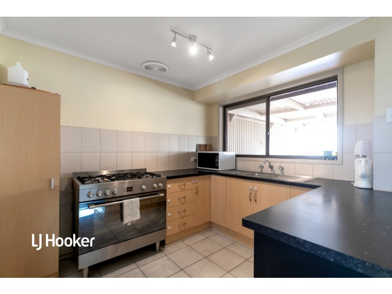 12 McInnis Avenue, Burton SA 5110