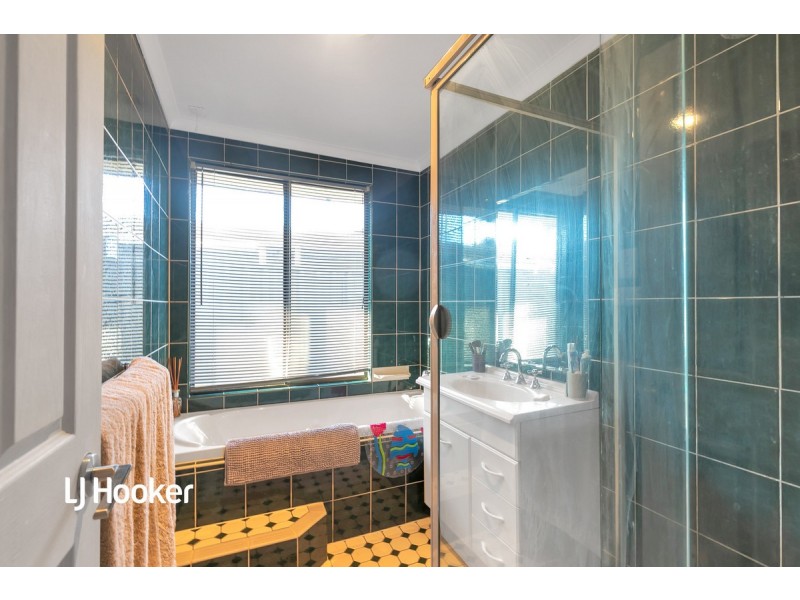 12 McInnis Avenue, Burton SA 5110