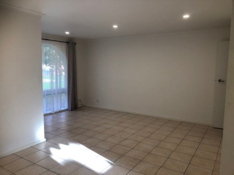 2/14 Vera Street, Paralowie SA 5108