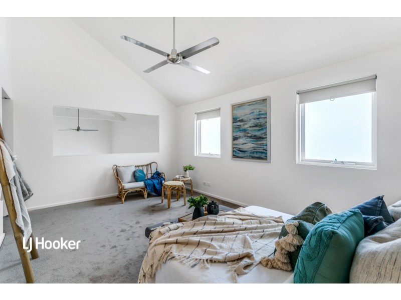 7 Merino Lane, Mawson Lakes SA 5095