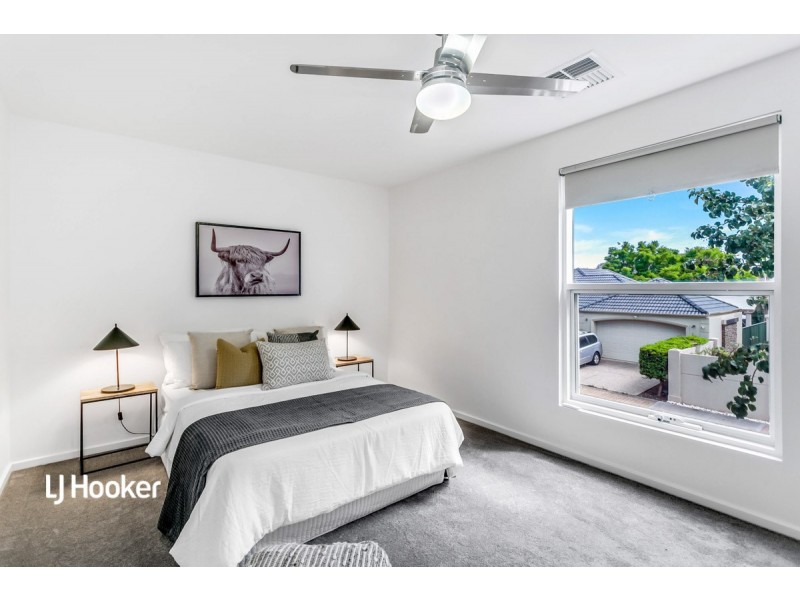 7 Merino Lane, Mawson Lakes SA 5095