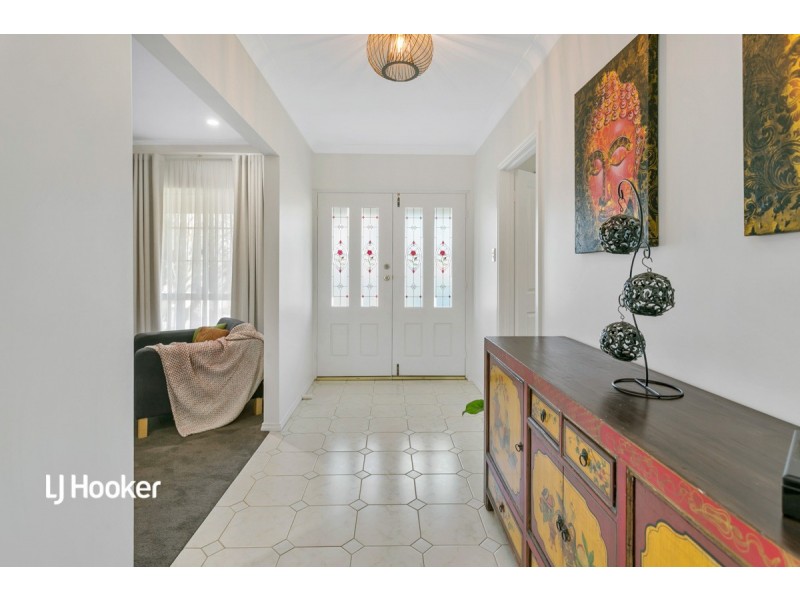 32 Petworth Parade, Greenwith SA 5125