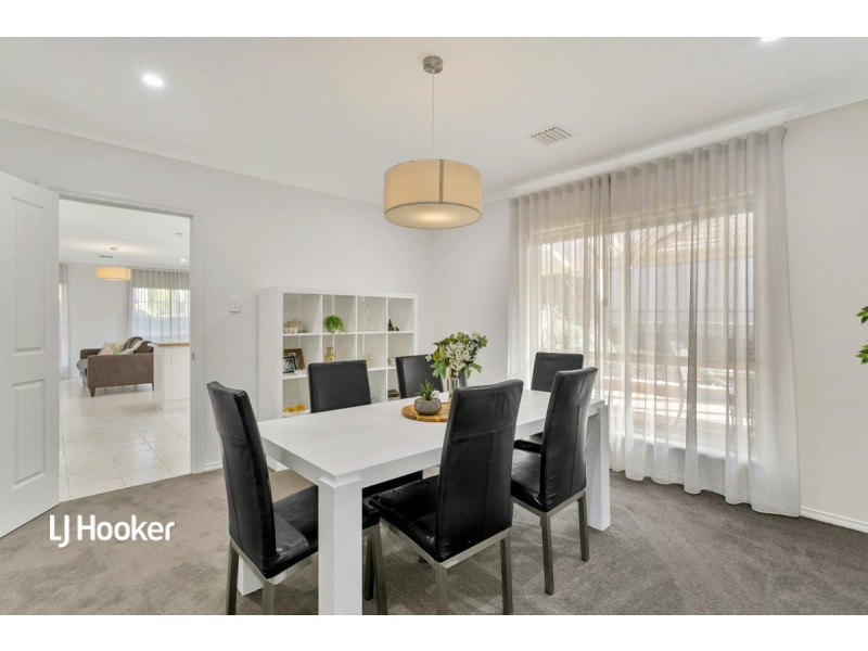 32 Petworth Parade, Greenwith SA 5125