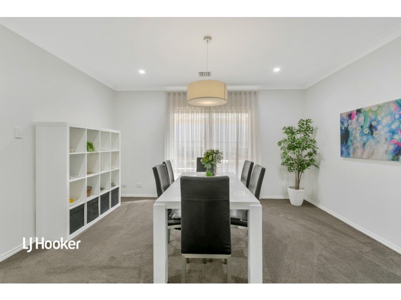 32 Petworth Parade, Greenwith SA 5125