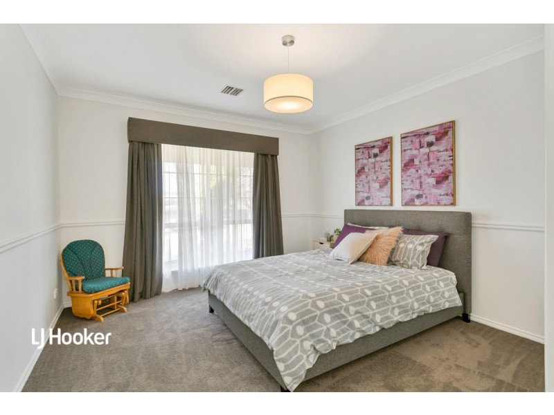 32 Petworth Parade, Greenwith SA 5125