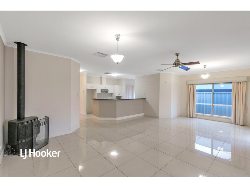 8 Sussex Place, Golden Grove SA 5125