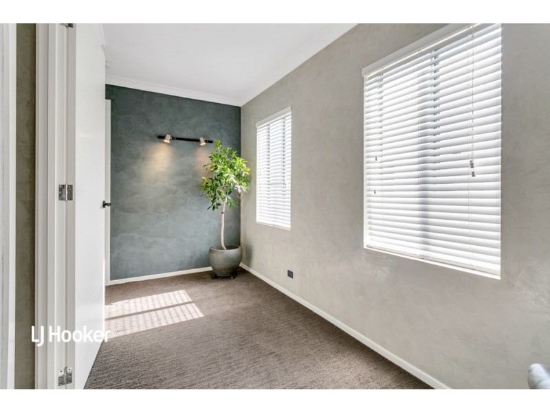 29 Harvey Circuit, Mawson Lakes SA 5095