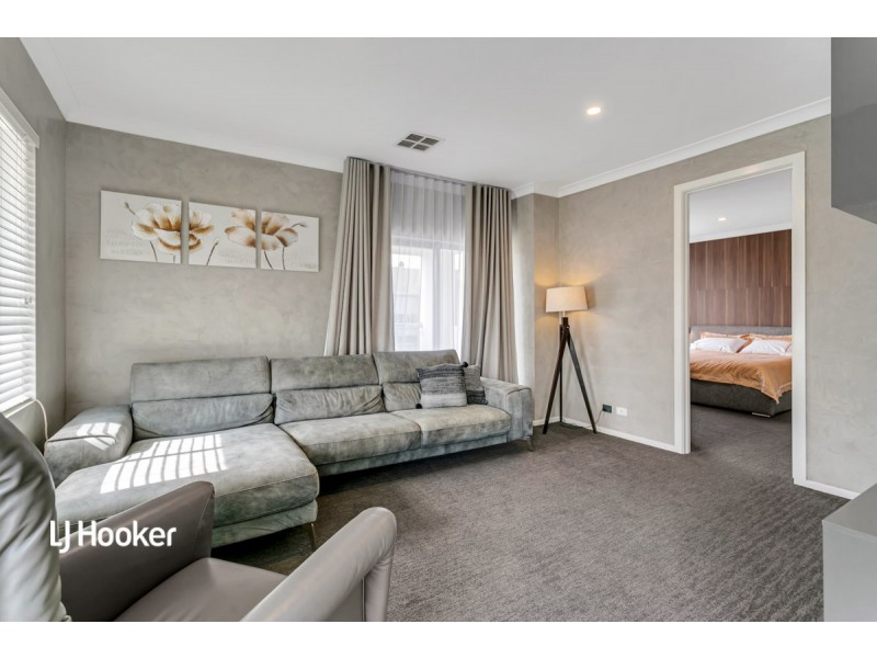 29 Harvey Circuit, Mawson Lakes SA 5095