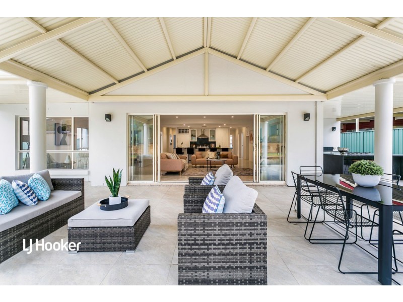 32 Maple Circuit, Mawson Lakes SA 5095